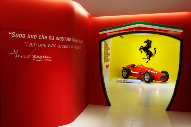 Food and Ferrari Tour: All In 1! - Small Group Tour | ITALY Magazine