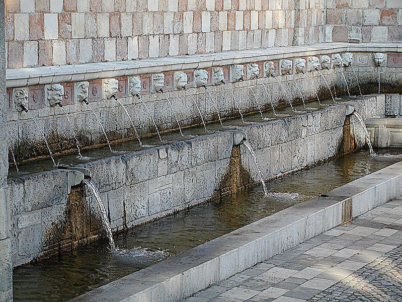L'Aquila's Famous Fountain Runs with Water Once More | ITALY Magazine