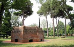 Miniature reproduction of Brunelleschi's dome in Anconella Park in Florence