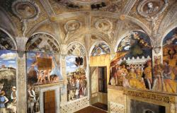 Mantegna - Ducal Palace, View of the west and north walls