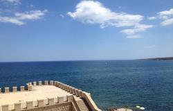 Ortigia. Stunning apartment with terrace ans sea view . Ref.15s 4