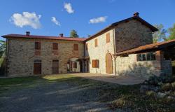 Tuscany- Pratovecchio (AR). Beautiful farmhouse with 10 hectares of land.  Ref. 09t 15