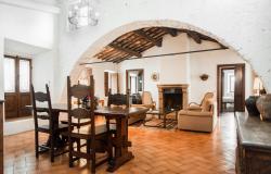 Apartment restored in the medieval borgo of Bracciano on Lake Bracciano, Rome Province, Lazio 3