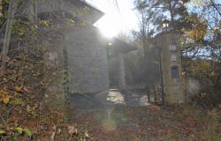 Stone House with Land in Panoramic Location - CML023
