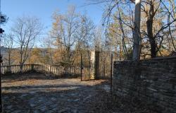 Stone House with Land in Panoramic Location - CML023