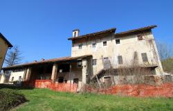 Ancient Country House in the Hills Surrounding the South Piemontese Town of Mondovì 15