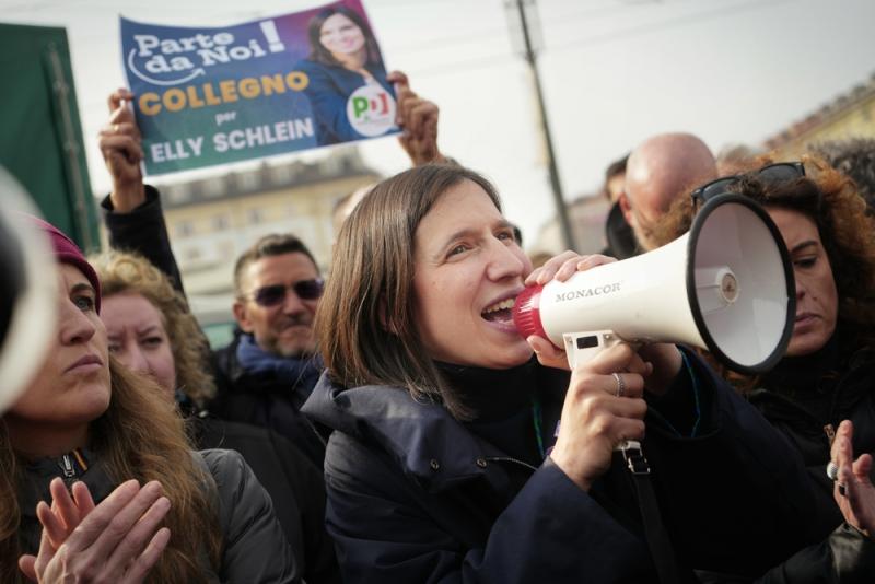 Elly Schlein campaigning in Turin in February 2023