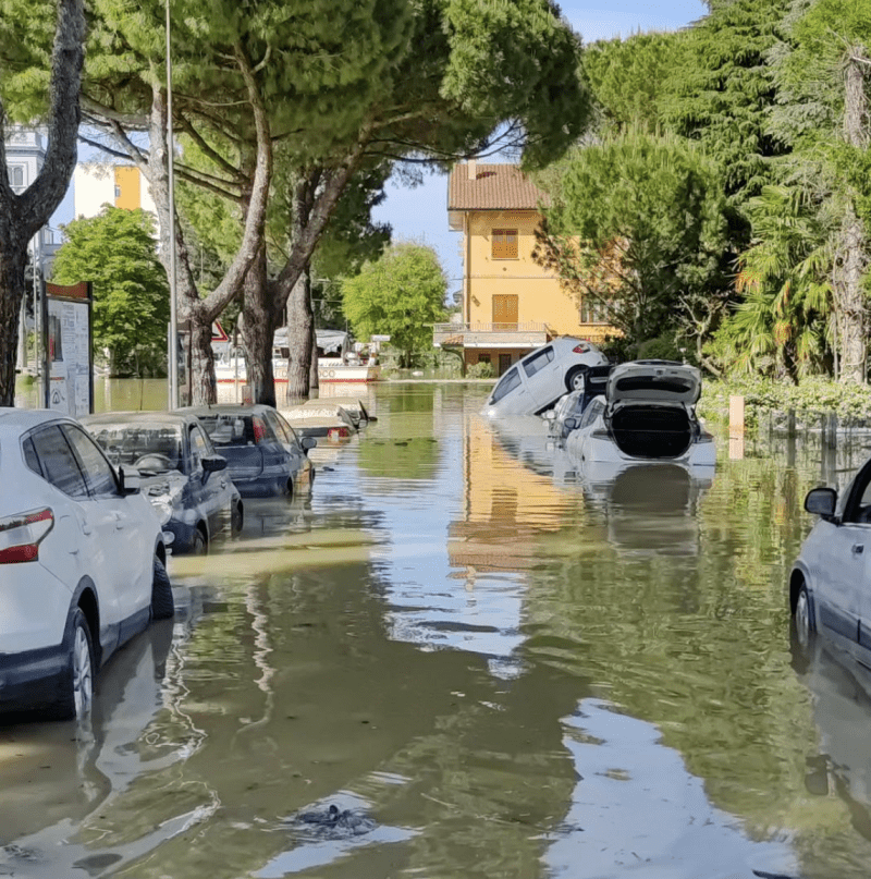 Cars submerged in water in the Viale Bologna area in Forlì on Thursday, May 18 