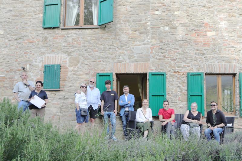 Group shot at the D&G Design Move to Italy retreat