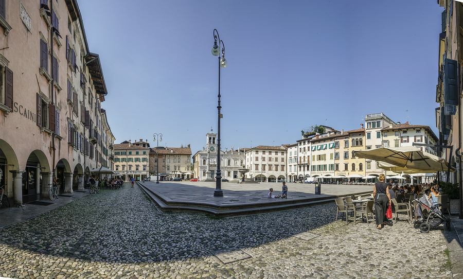 Piazza Matteotti Udine
