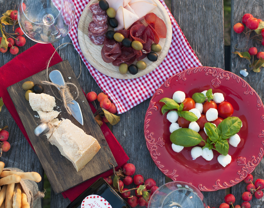 10 Classic Italian Antipasti and Soups | ITALY Magazine | Italiamo, ab 25.01.