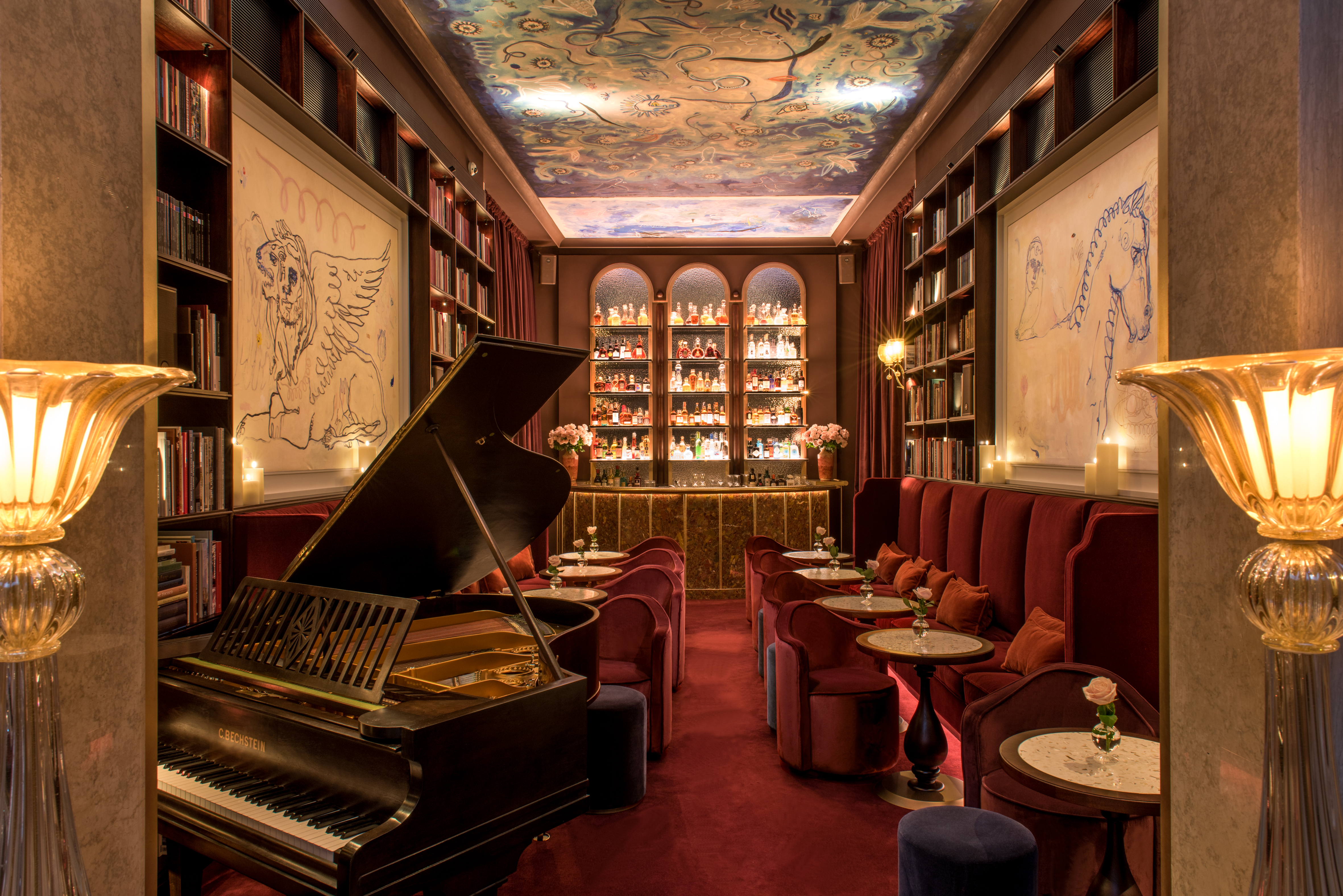 Bar room at Nolinski Venezia