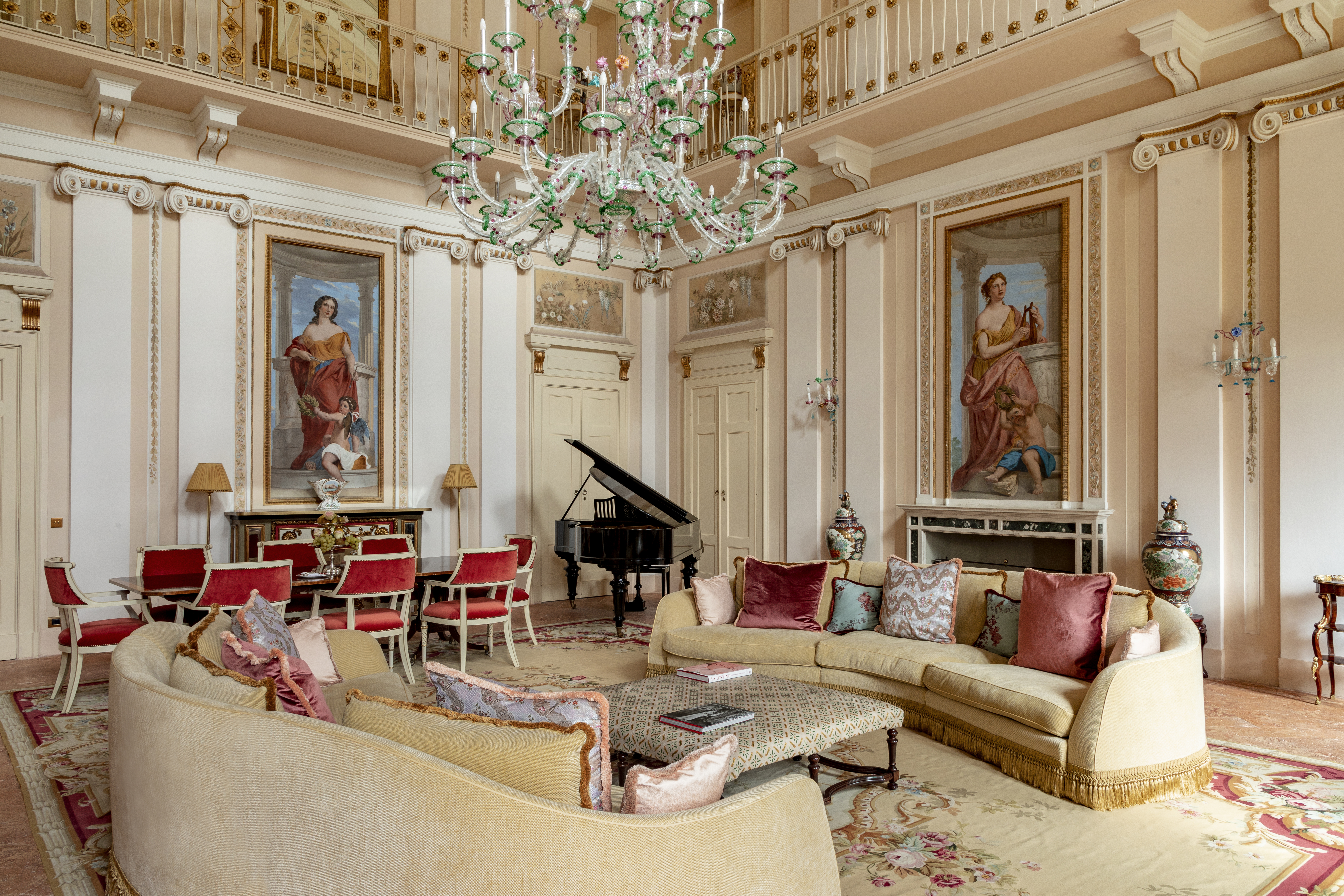Suite Bellini at Passalacqua / Photo: © Ruben Ortiz