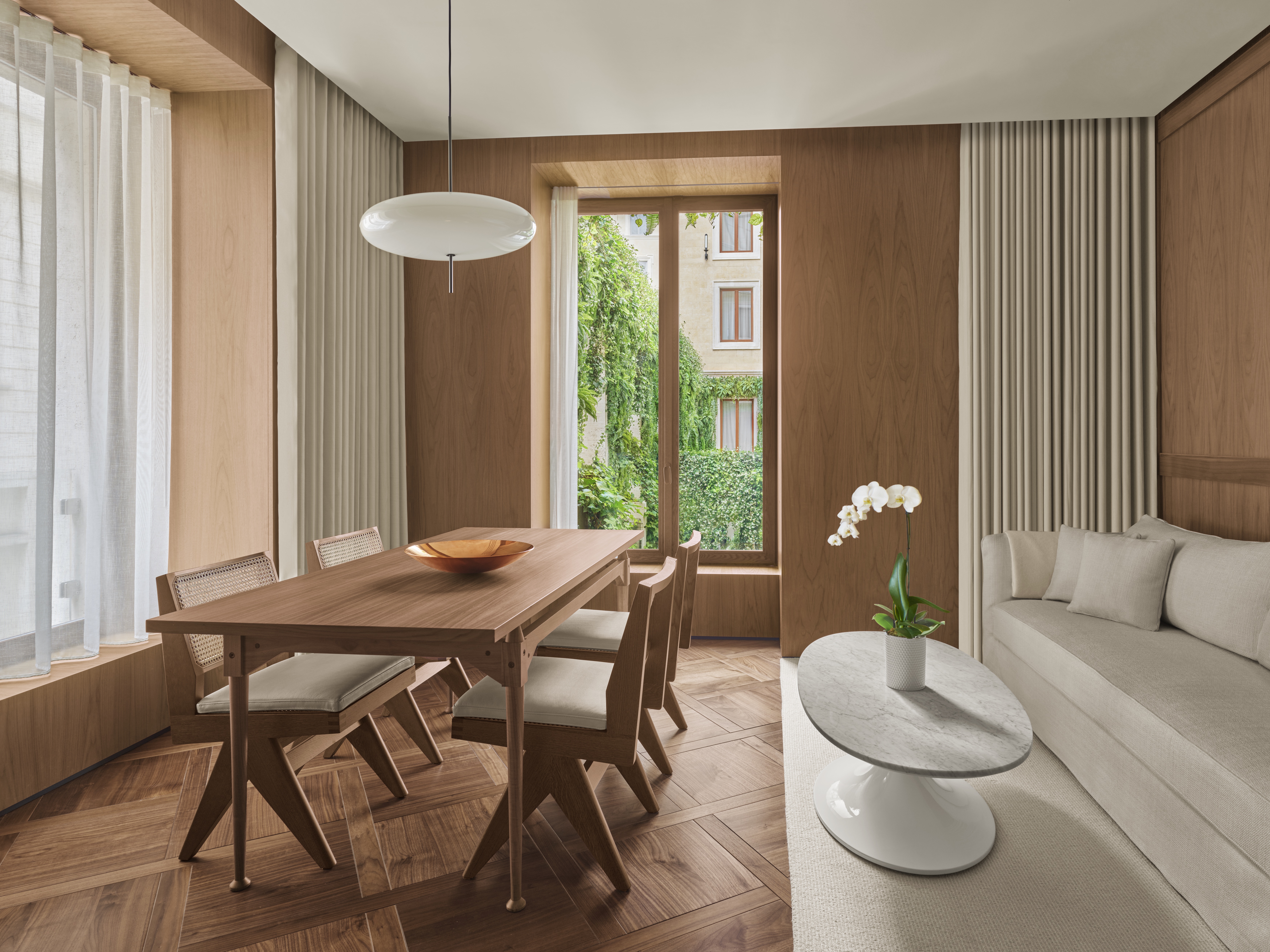Suite at Rome EDITION