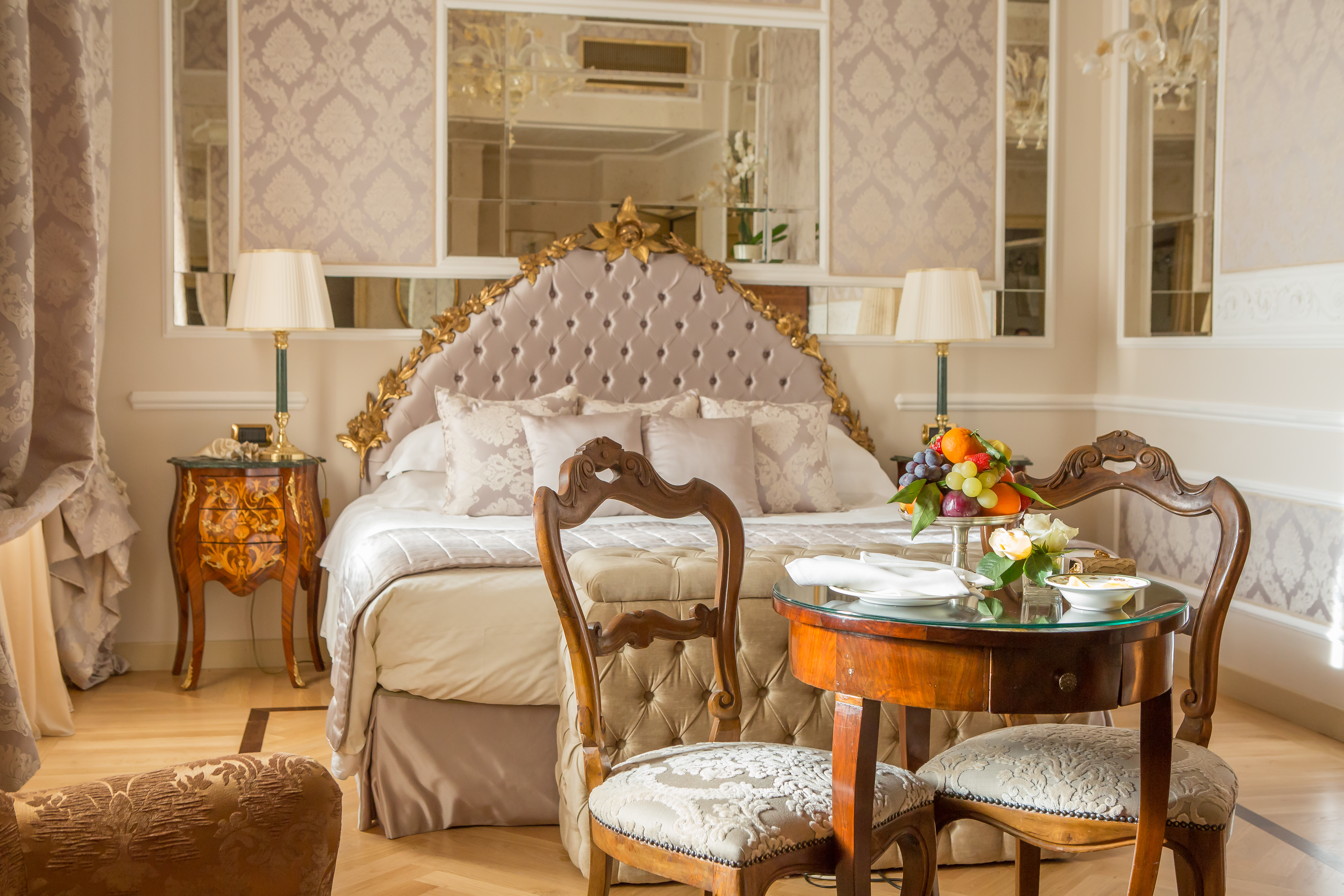 Grand Deluxe suite at Grand Hotel Majestic "già Baglioni"