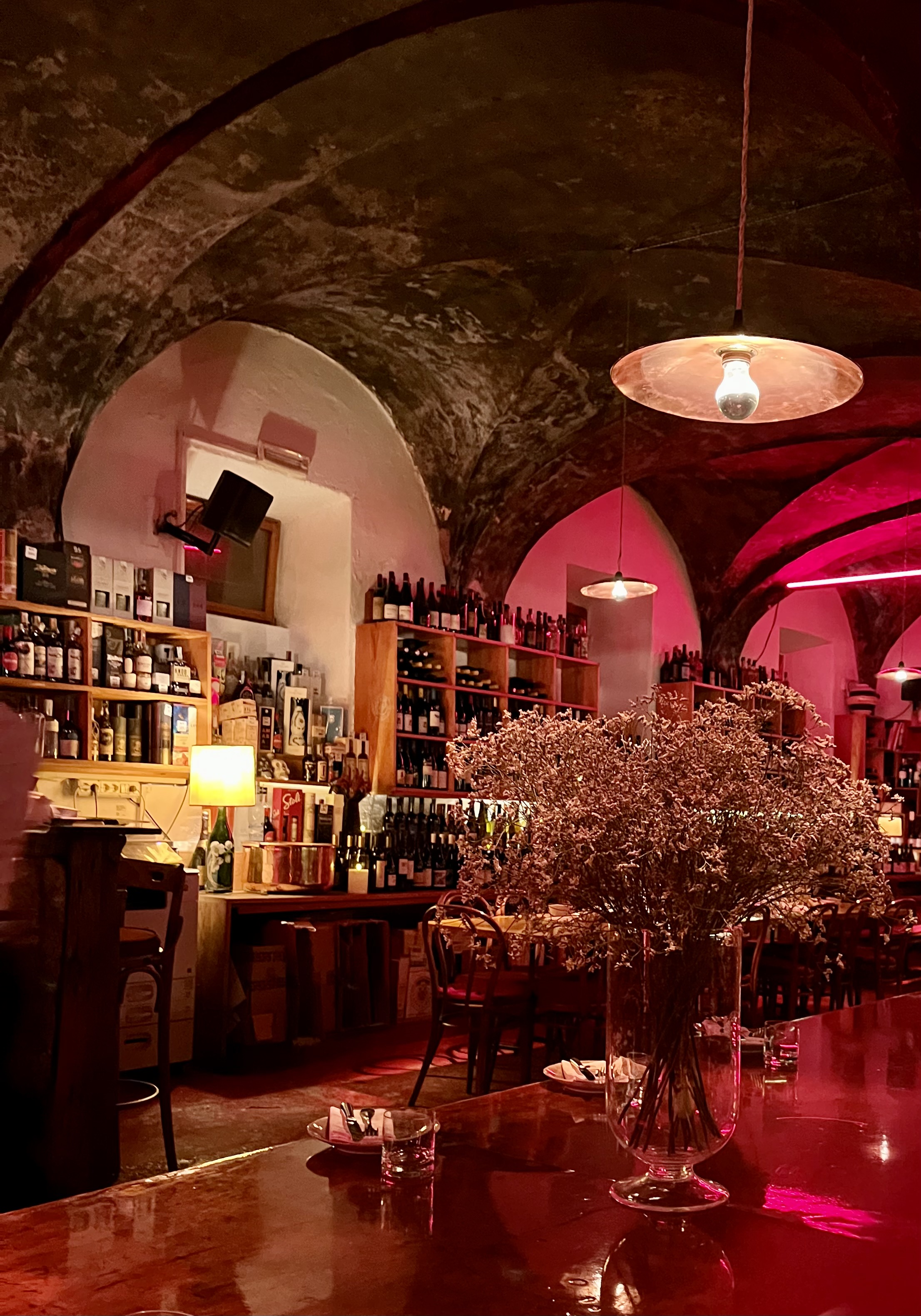 Nombra de Vin Milan