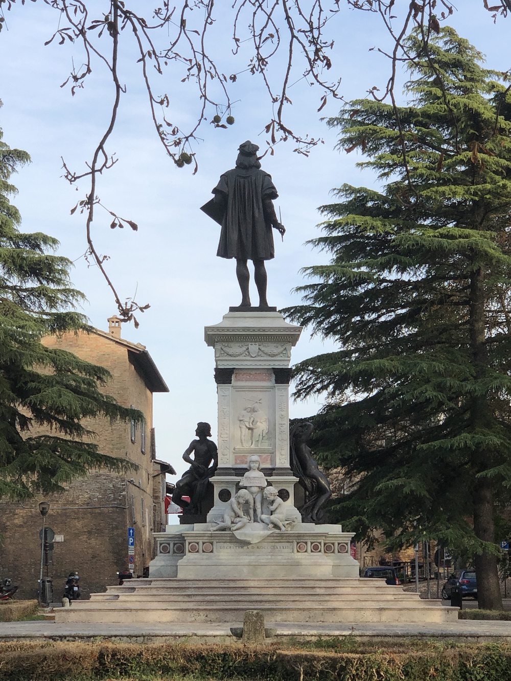 Statue of Raphael Statue of Raphael Piazzale Roma Urbino
