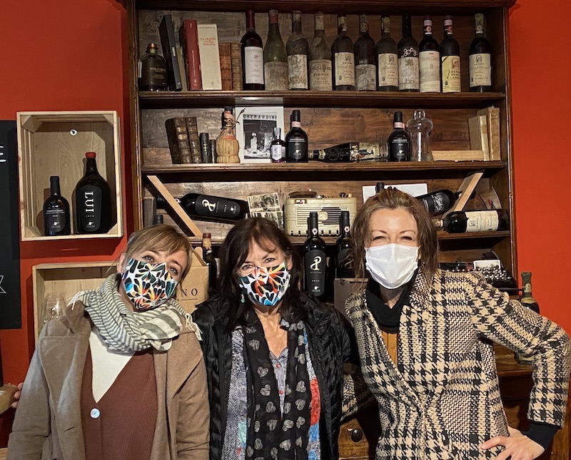 Victoria with local travel partners_friends in Chianti Country
