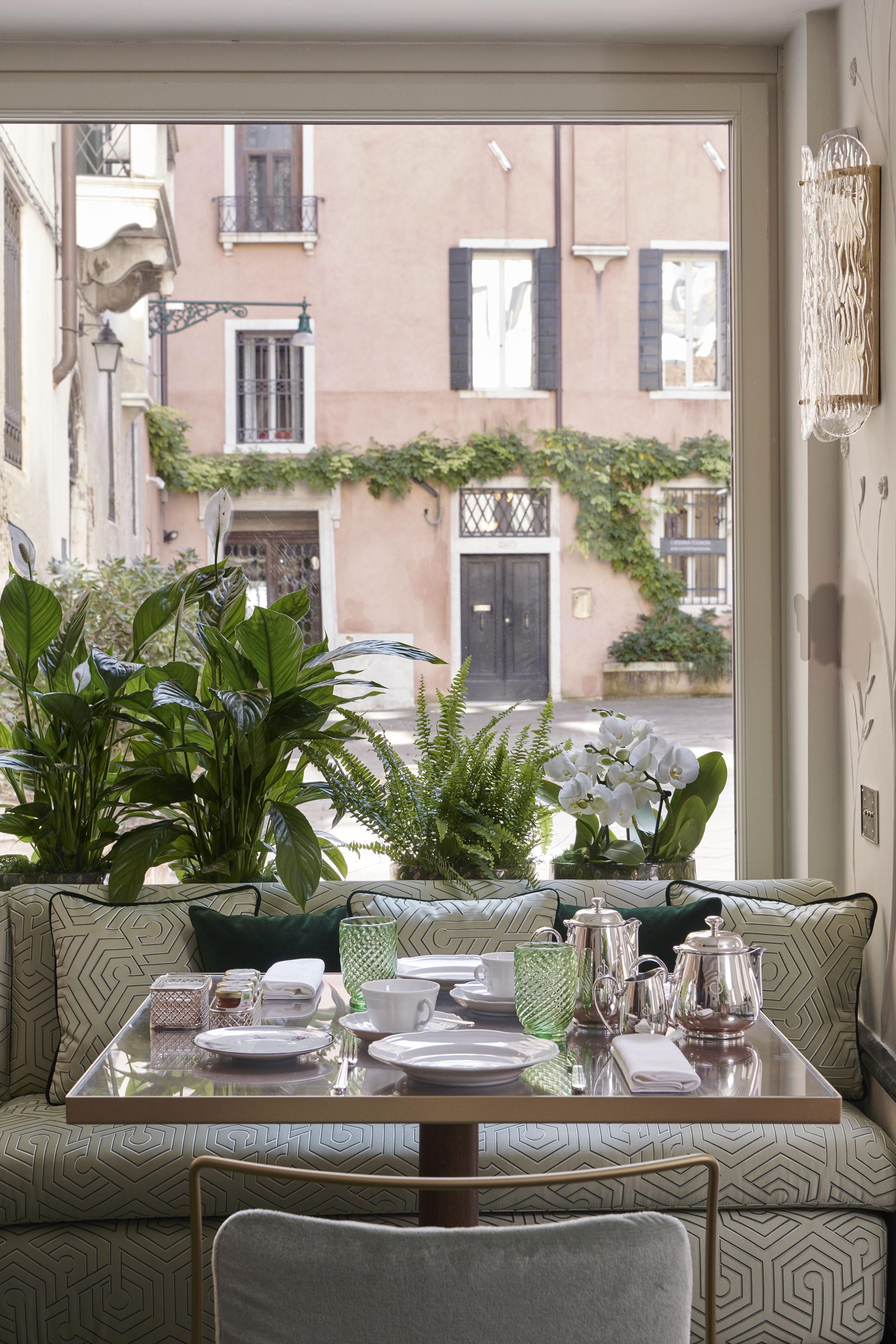 Dining at Violino d'Oro