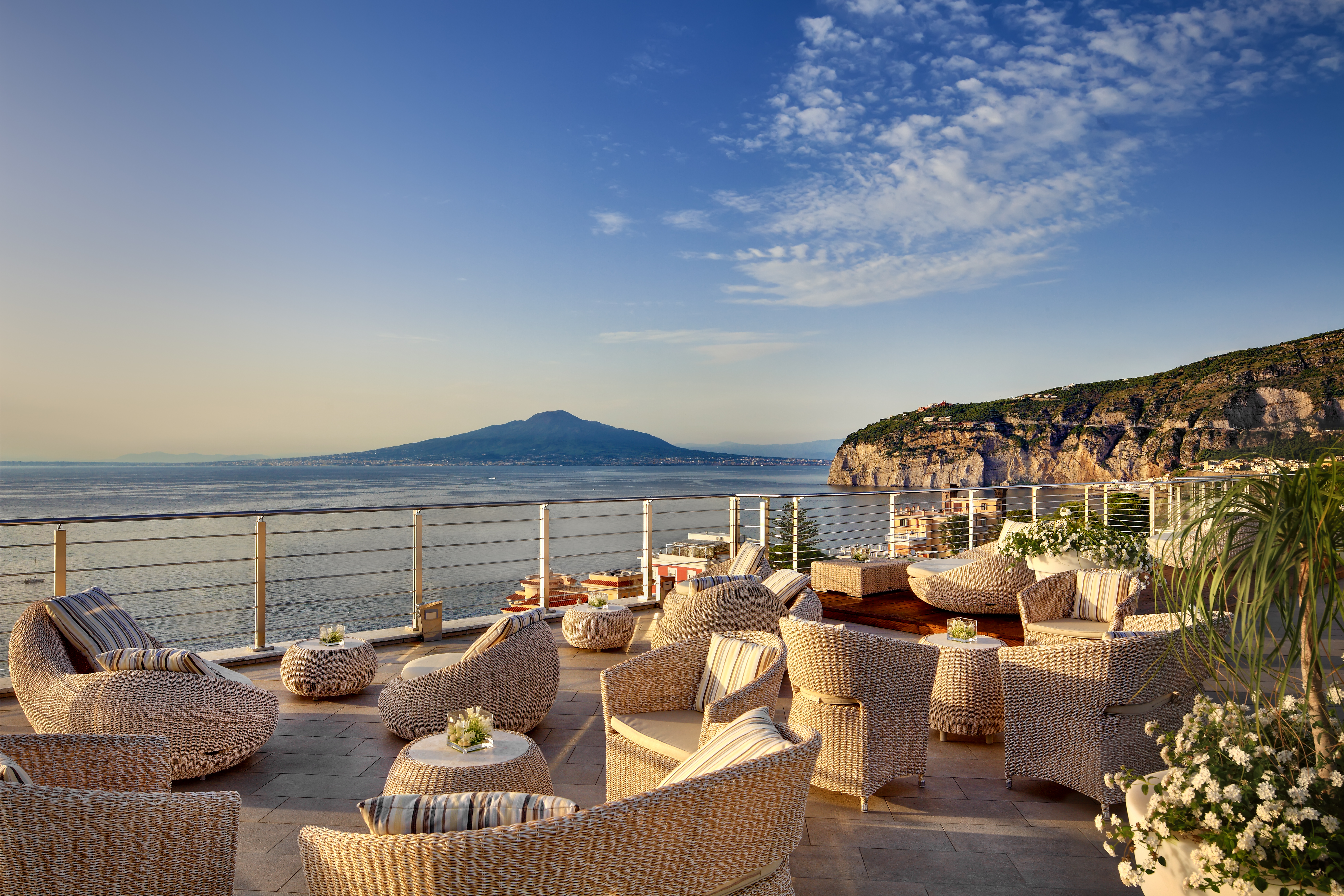 Vista Skybar at Hotel Mediterraneo