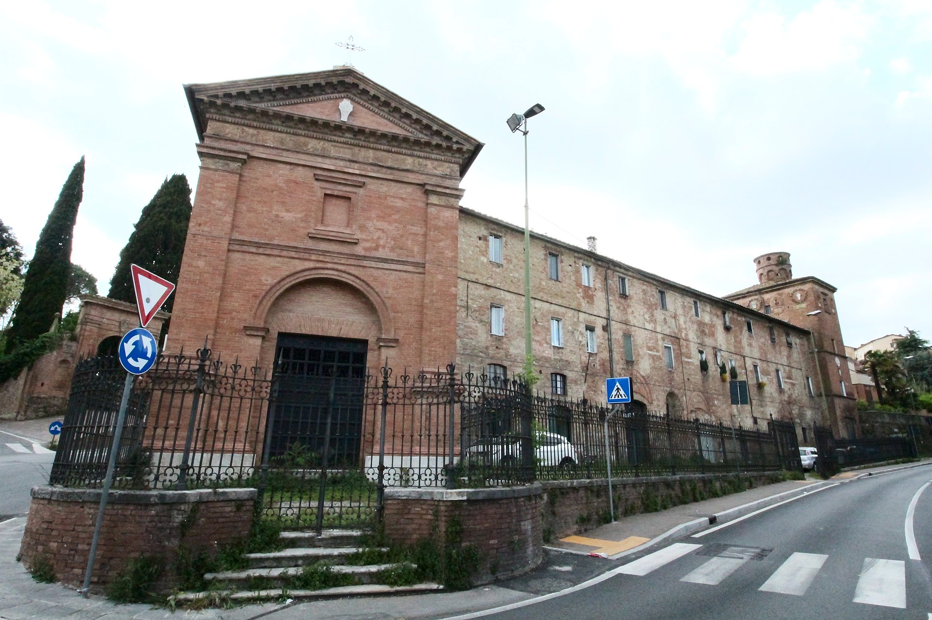 palazzo diavoli siena