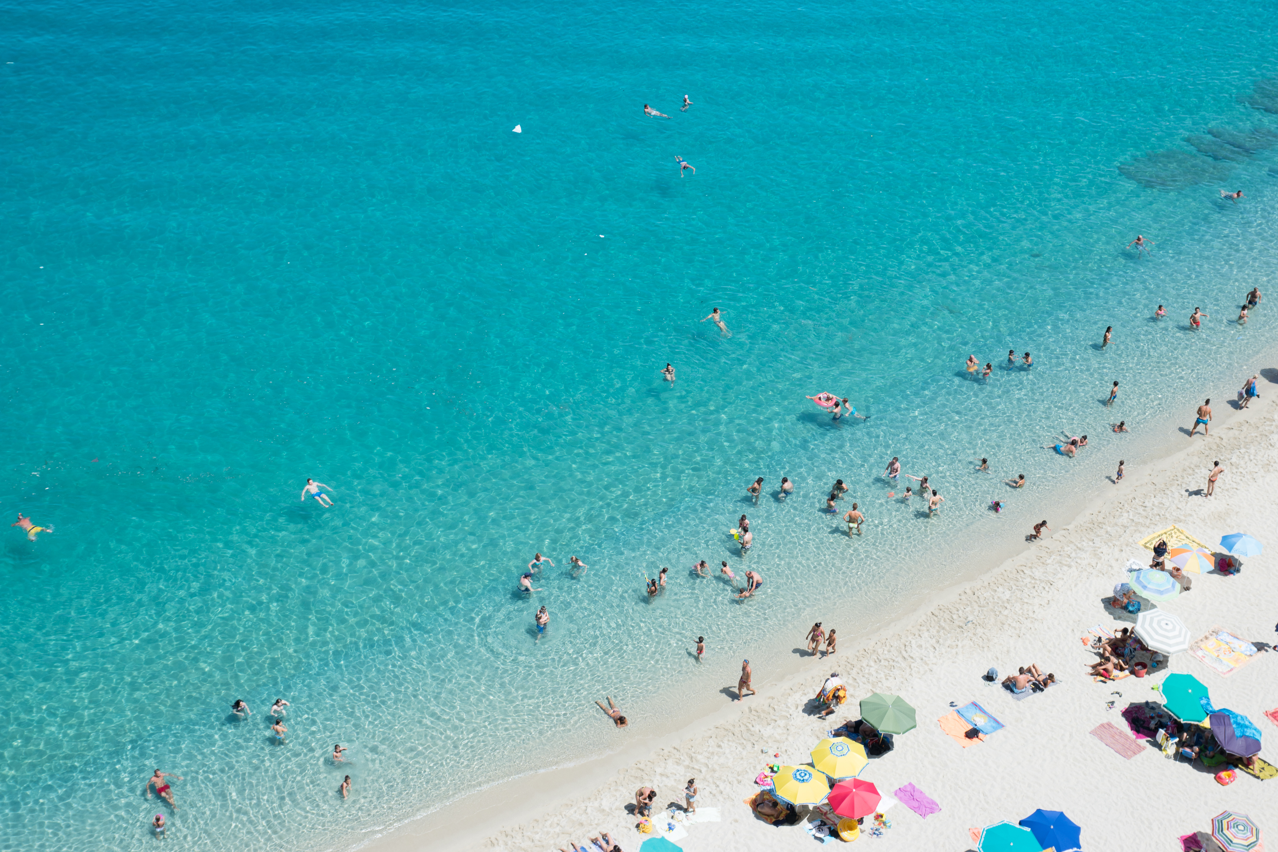 Magical beach days in Tropea, Calabria / Photo: pashamba via Shutterstock