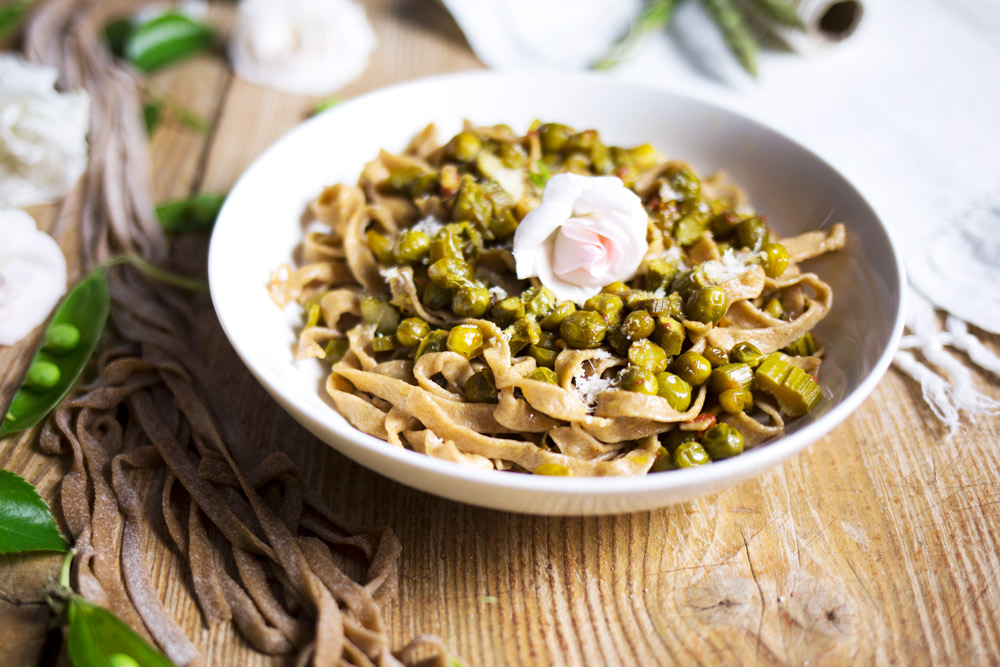 Whole Grain Tagliatelle with Asparagus, Peas and Aged Balsamic Vinegar ...