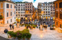 People at the Spanish Steps in the evening in Rome 