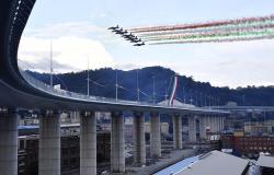 The Genoa San Giorgio Bridge during inauguration with Italian Air Force fly by