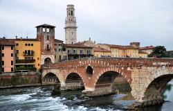 Ponte Pietra 