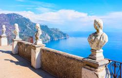 Beautiful seaview from terrace of the infinite at Villa Cimbrone on the Amalfi Coast