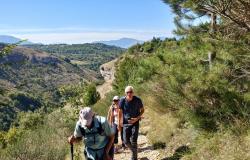 7-day Authentic E-Cycling, Walking, Cultural and Culinary Tours in Abruzzo with Italia Sweet Italia 1