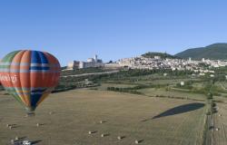 Hot air balloon ride at Assisi, Umbria 5