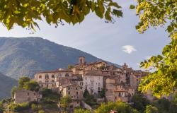 abruzzo rural property