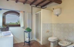 Bathroom in the Tuscan villa