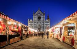 Santa Croce Christmas market view, Florence