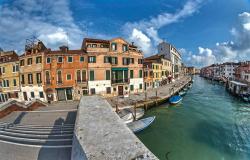 Italian language school in Venice - Learn Italian in class and outdoor 3