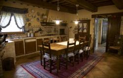 casale-moraiolo-kitchen