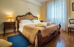 Pinturicchio villa apartment rental - A bedroom