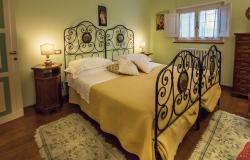 Perugino villa apartment rental - A bedroom