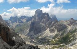 hiking in the Dolomites