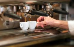 Man serving two coffee 