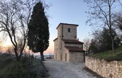 Euganean Hills- ‘The tower’, a historic building in a stunning setting! ref.90 2