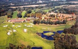 Luxury Villa in the Prestigious Golf Conturbia 11