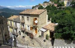 Historic Town house for sale in Abruzzo Italy