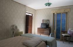 160sqm, detached, habitable, farmhouse of 100 years old with 2 out buildings and 1000sqm of land. 9