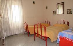 First floor apartment with external rustic kitchen and car park. 1