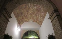 200 year old apartment in a local historic build, completely restored, and finished with amazing character. 8