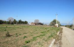 Flat building land of 12000sqm with sea and mountain view 1km from the town, 15 minutes to the beach. 4