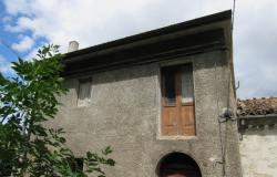 5 bedroom, 200sqm, stone countryside house, with new roof and nice views.  4